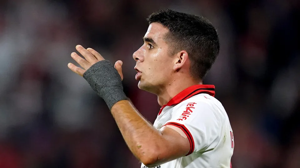 Oficial: Víctor Gómez prolonga contrato com Sporting de Braga