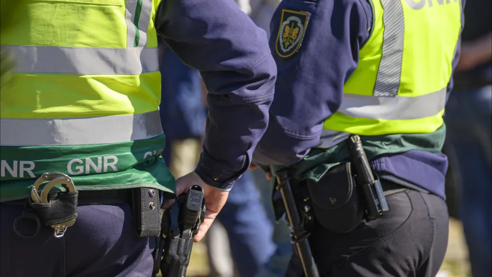 Militar da GNR que disparou para o ar suspenso. MP abriu inquérito