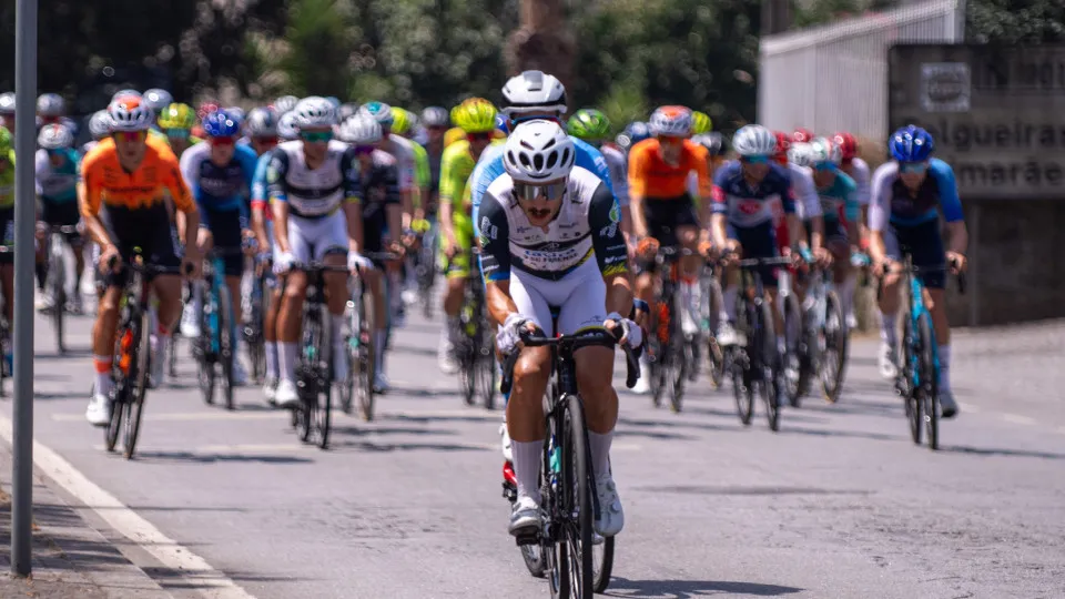 Volta a Portugal cycling race passing through Gerês causes "deep concern"