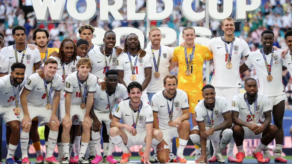 Diário do Mundial2026: Festa inglesa antes da luta pelo ouro em espanhol