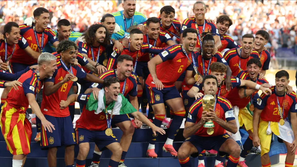 Das medalhas ao troféu. Espanha festeja novo título de campeã do Mundo