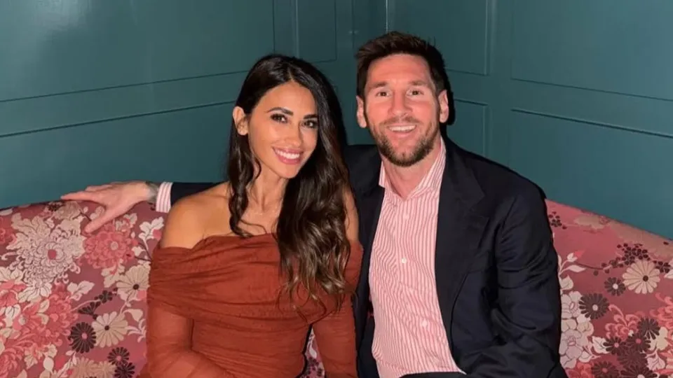 "Vais se sempre o melhor". A mensagem da mulher de Messi. Beckham reage