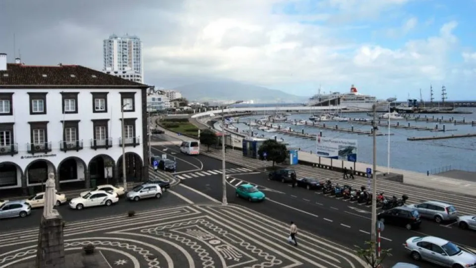 Filme "Ariel" do galego Lois Patiño rodado nos Açores estreia-se hoje