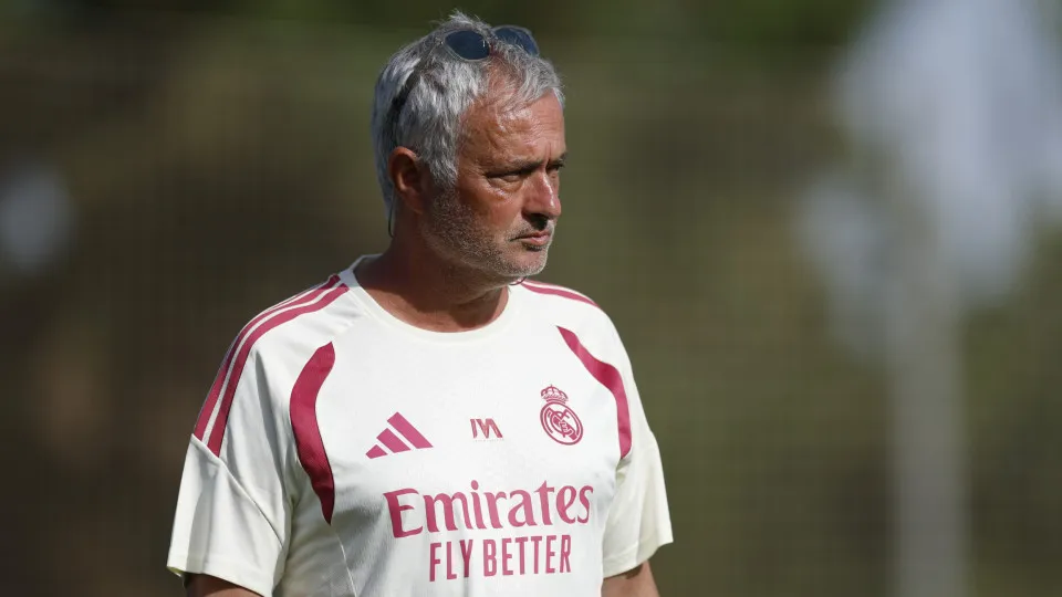 Mourinho afina a máquina: Real Madrid goleia Leganés e Mastantuono marca