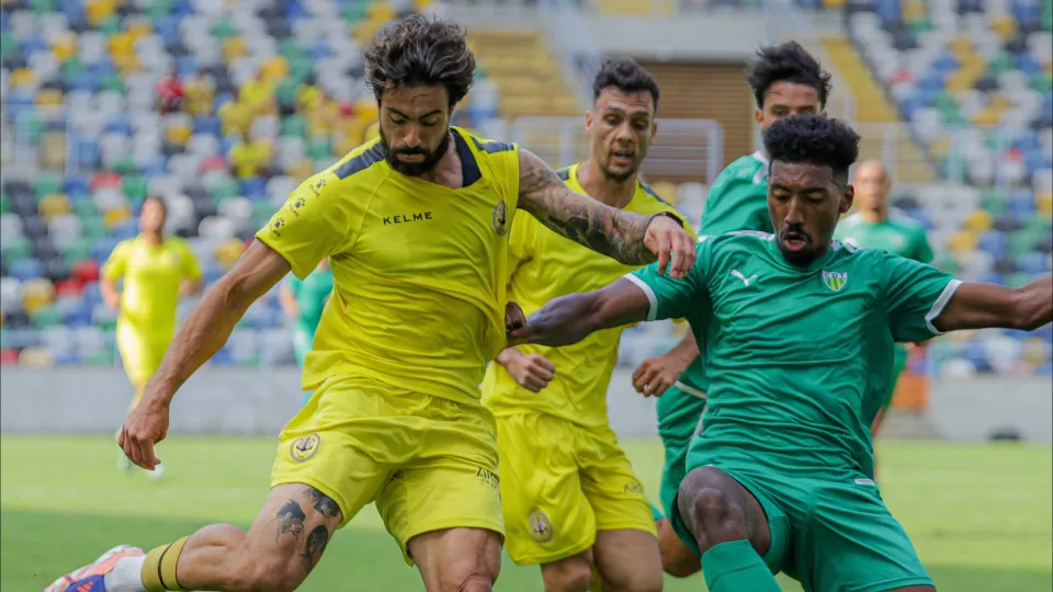 Beira Mar vence Troféu Paixão Aurinegra após vitória sobre Tondela