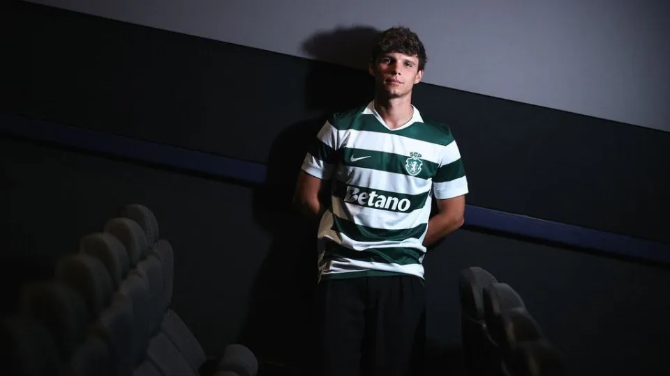Oficial: Sporting segura Eduardo Quaresma até 2031