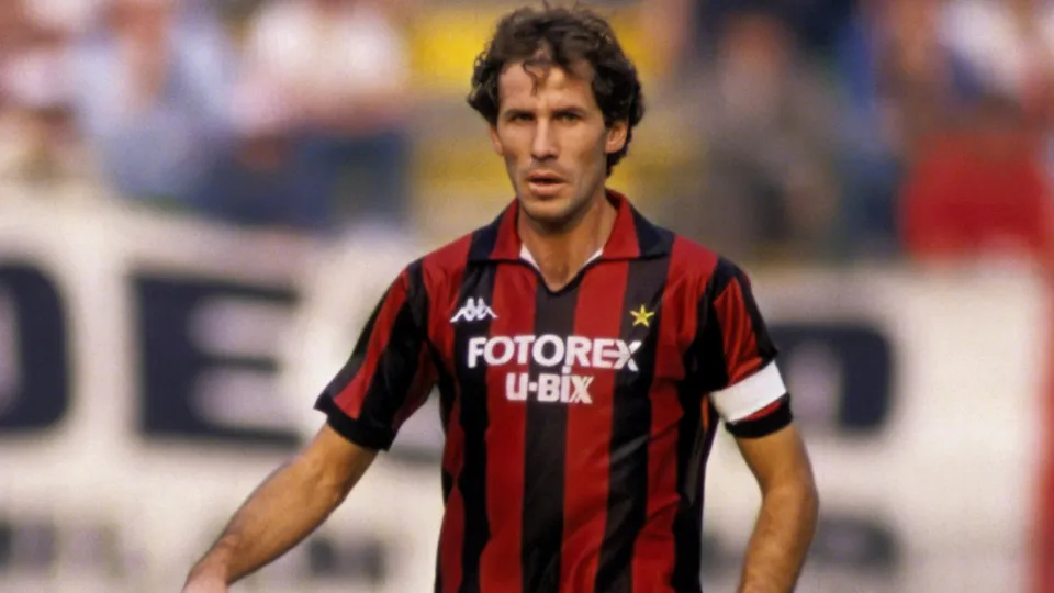 AC Milan obrigado a desmentir morte de Baresi: "Notícias falsas..."