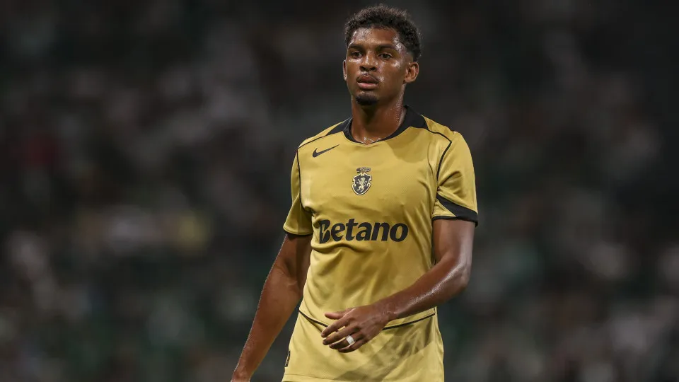 Luís Guilherme pisca o olho ao Brasil: "Depende do que fizer no Sporting"