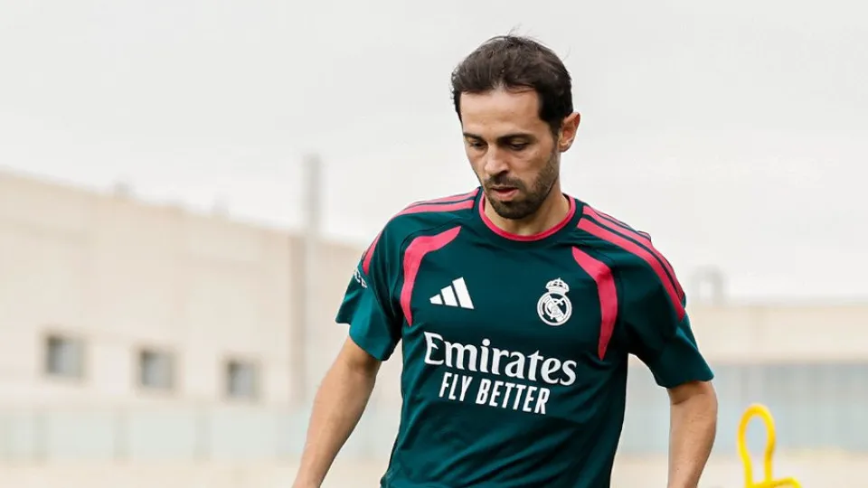 Bernardo Silva já trabalha sob as ordens de Mourinho no Real Madrid