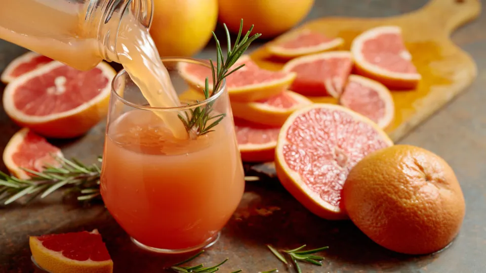 Tem tensão alta? Médica aconselha a evitar estas 4 bebidas