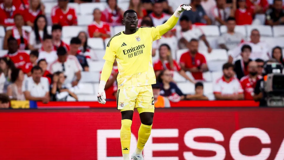 Álvaro Magalhães defende Samuel Soares como titular no Benfica