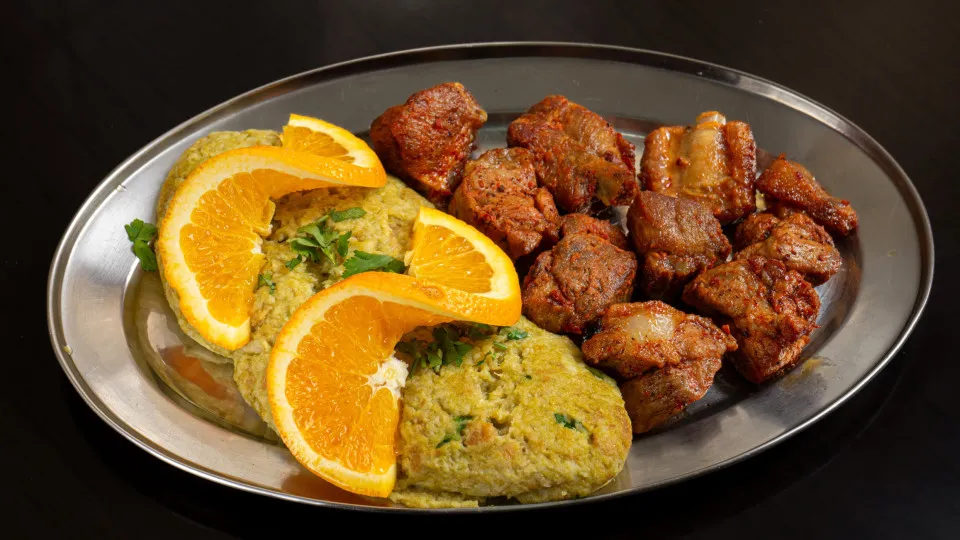 As tradicionais e à alentejana! A ponte a receita destas migas de pão