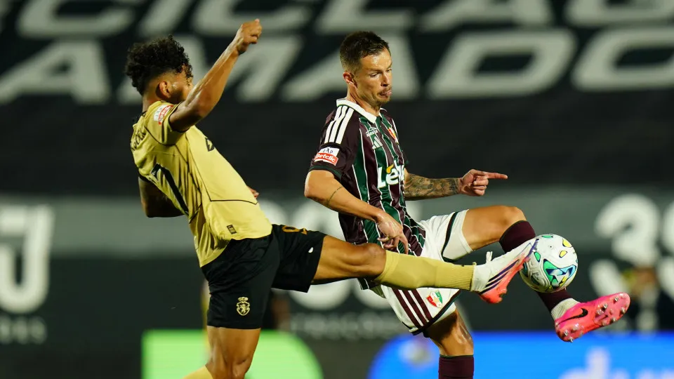 Relvado do Estrela-Sporting gerou preocupação. Liga apresentou explicação