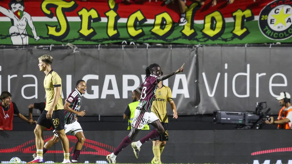 Estrela chamou o Benito e resgatou empate na receção ao Sporting