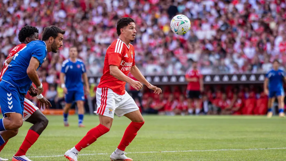 Futuro de Franjo Ivanovic no Benfica muda novamente