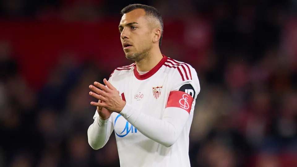 Estrela da Amadora contrata Joan Jordán do Sevilla