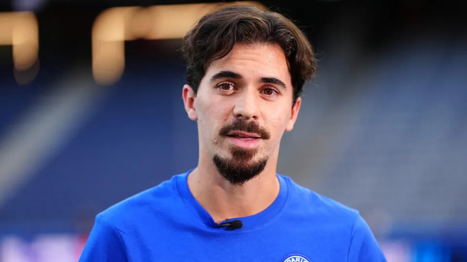 Vitinha aponta favoritos à Bola de Ouro entre companheiros de PSG