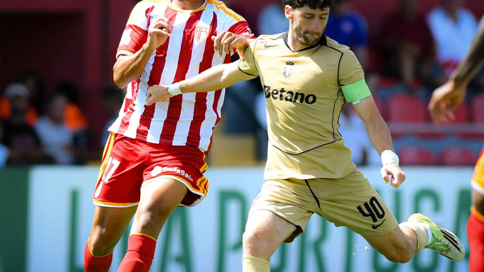 De descartado… a capitão do Sporting B. O estranho caso de Tanlongo
