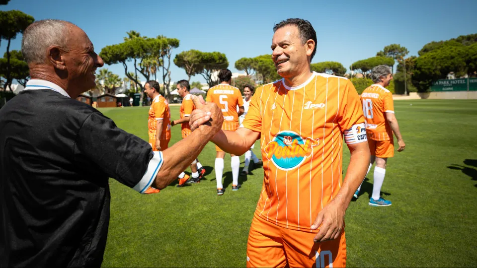 Montenegro e mais PSD jogaram futebol antes do Pontal: As imagens