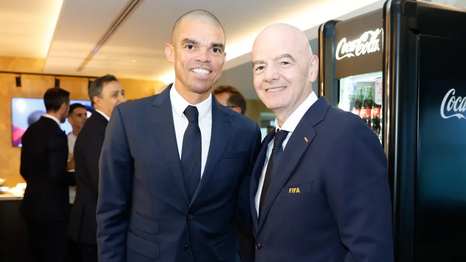 Pepe defende Gianni Infantino em meio a críticas de ex-jogadores