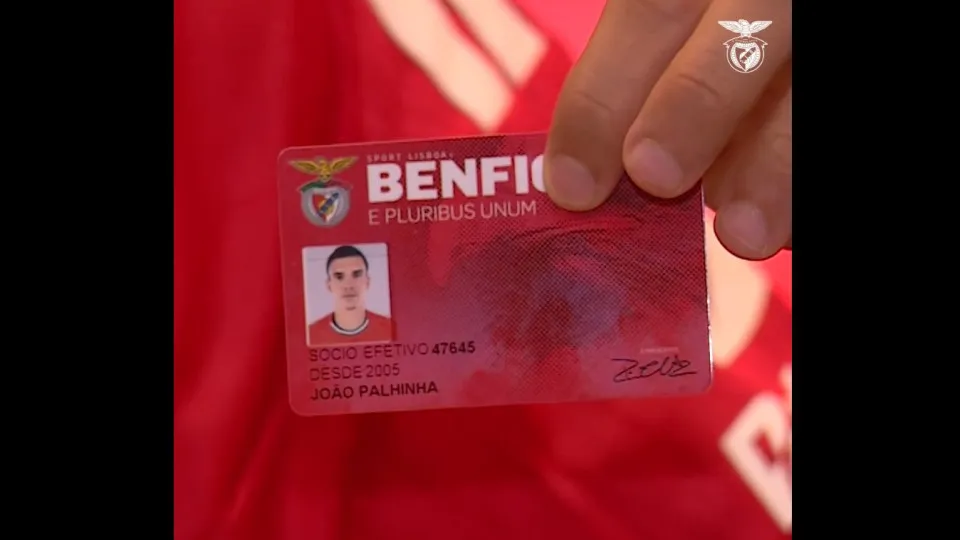 João Palhinha é apresentado como reforço do Benfica