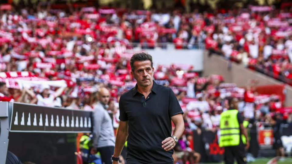 Benfica se prepara para enfrentar o Estoril na I Liga