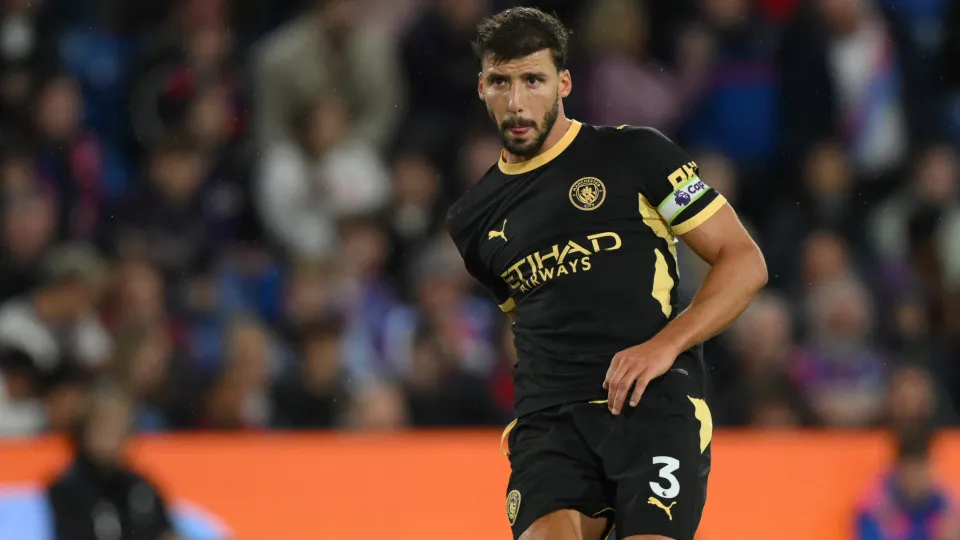 Rúben Dias assume a capitania do Manchester City