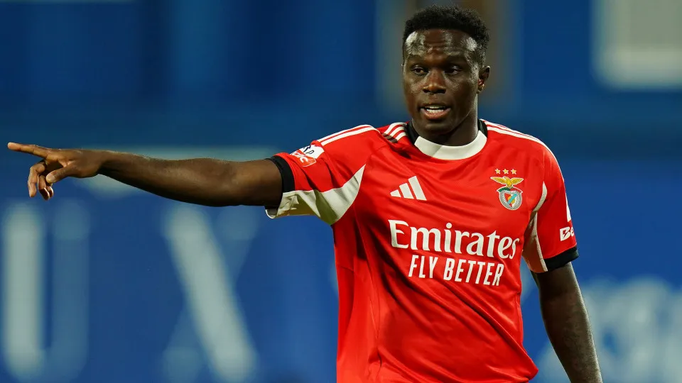 Benfica busca solução para Bruma após fechamento do mercado de transferências