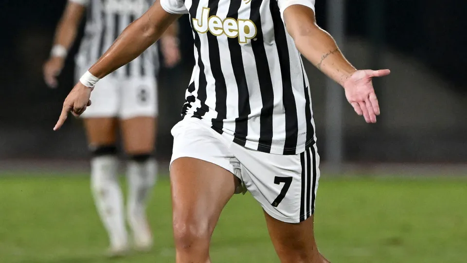 Ana Capeta sofre lesão e está fora do playoff do Mundial 2027