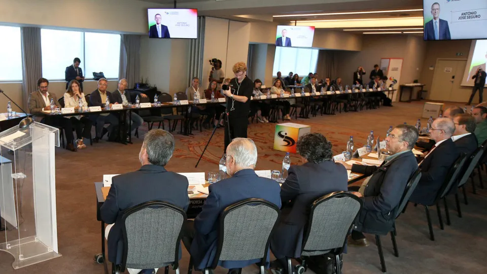 CDP aprova revisão das federações e infraestruturas desportivas