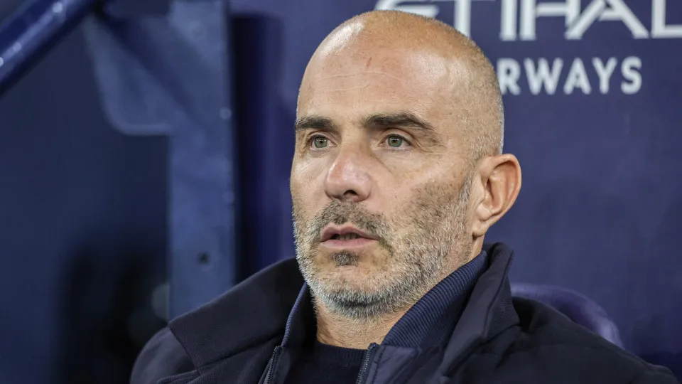 Enzo Maresca defende títulos do Manchester City diante de acusações