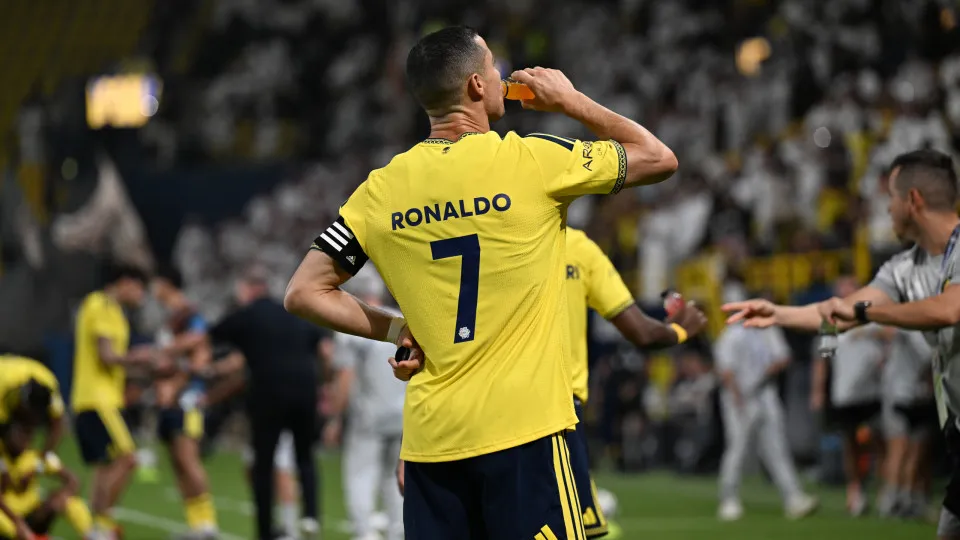 Cristiano Ronaldo e a seleção reagem a golo em meio a polêmica