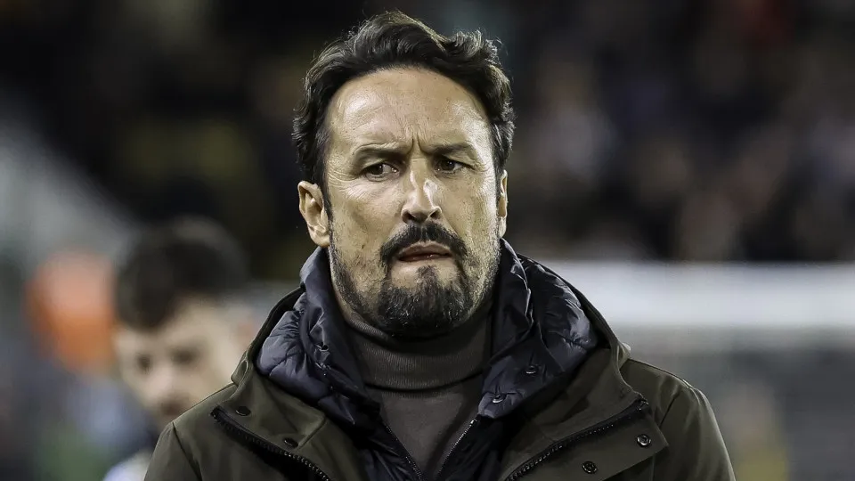 Vítor Matos garante vitória do Swansea sobre o Millwall nos descontos