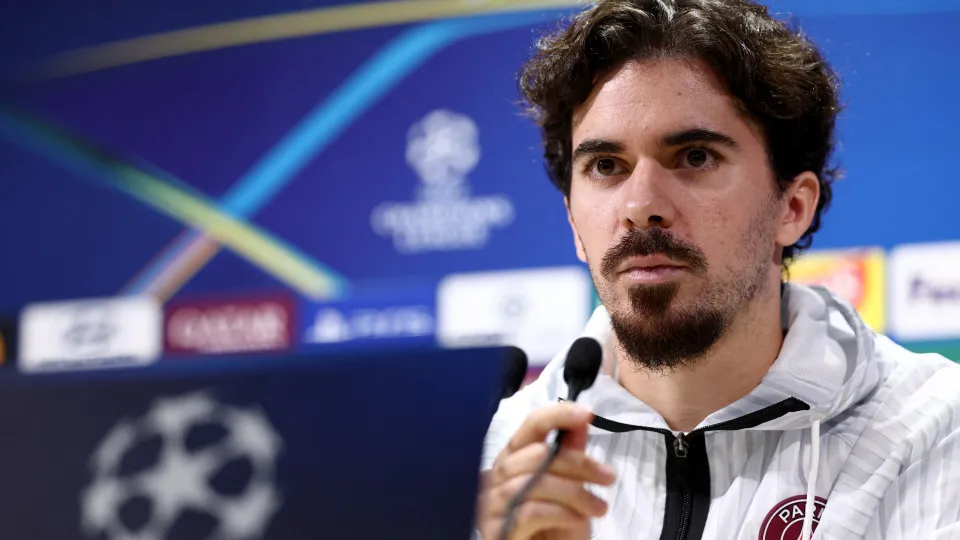 Vitinha elogia Yamal e destaca preparação do PSG para enfrentar o Barcelona
