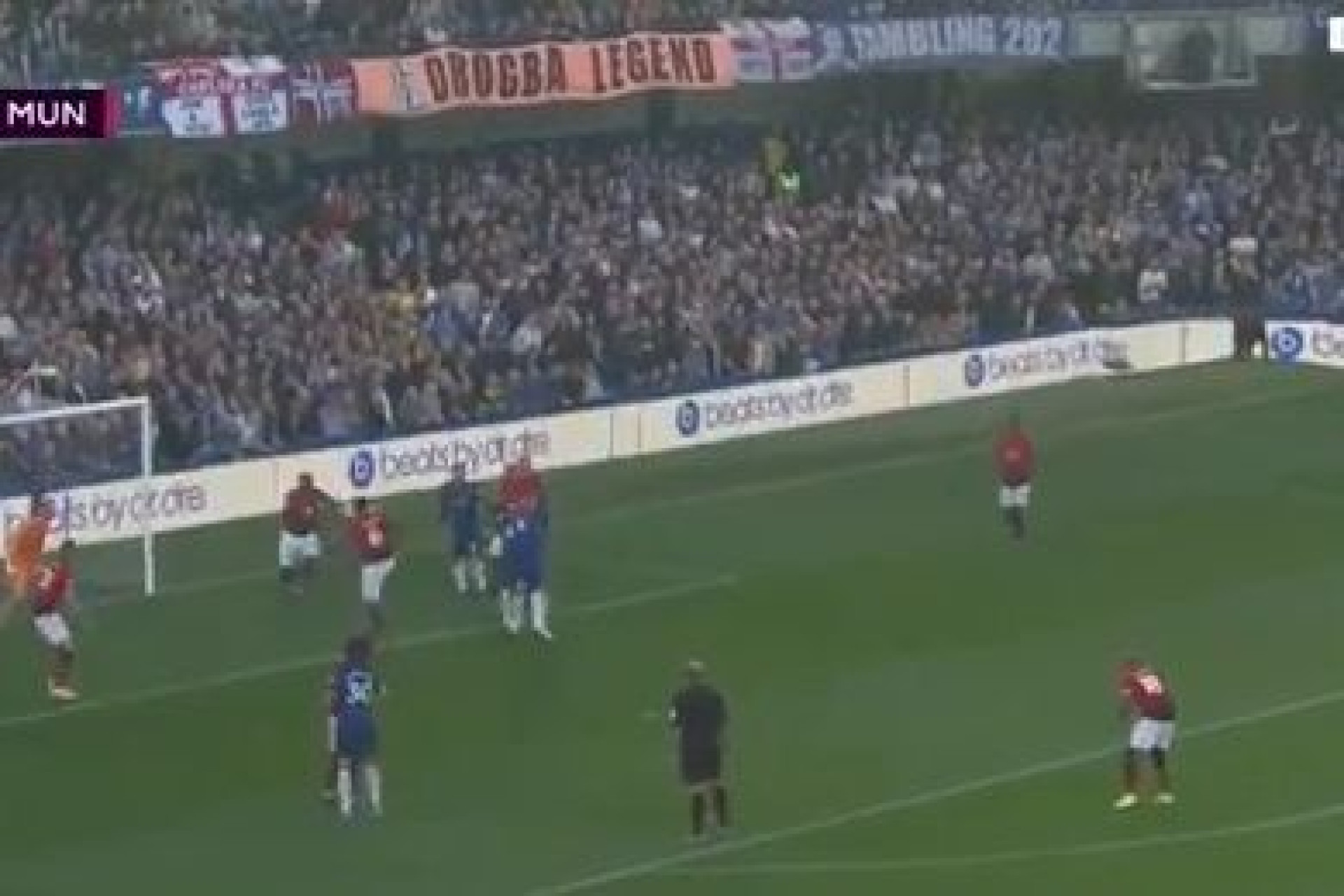 Pogba estava a 'dormir' e deixou Rudiger inaugurar o marcador