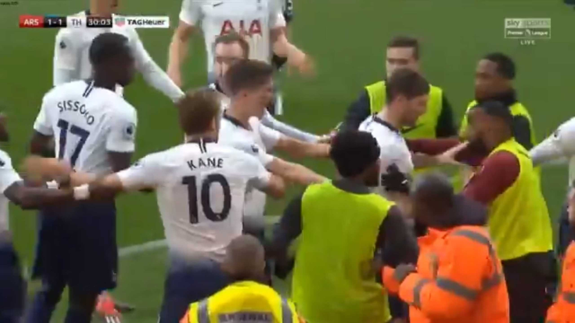Eric Dier marcou, mandou calar os adeptos do Arsenal e 'entornou o caldo'