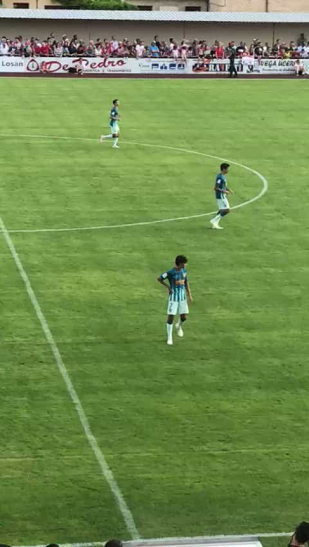 Estreia azarada para João Félix no Atlético. Substituído após lesão