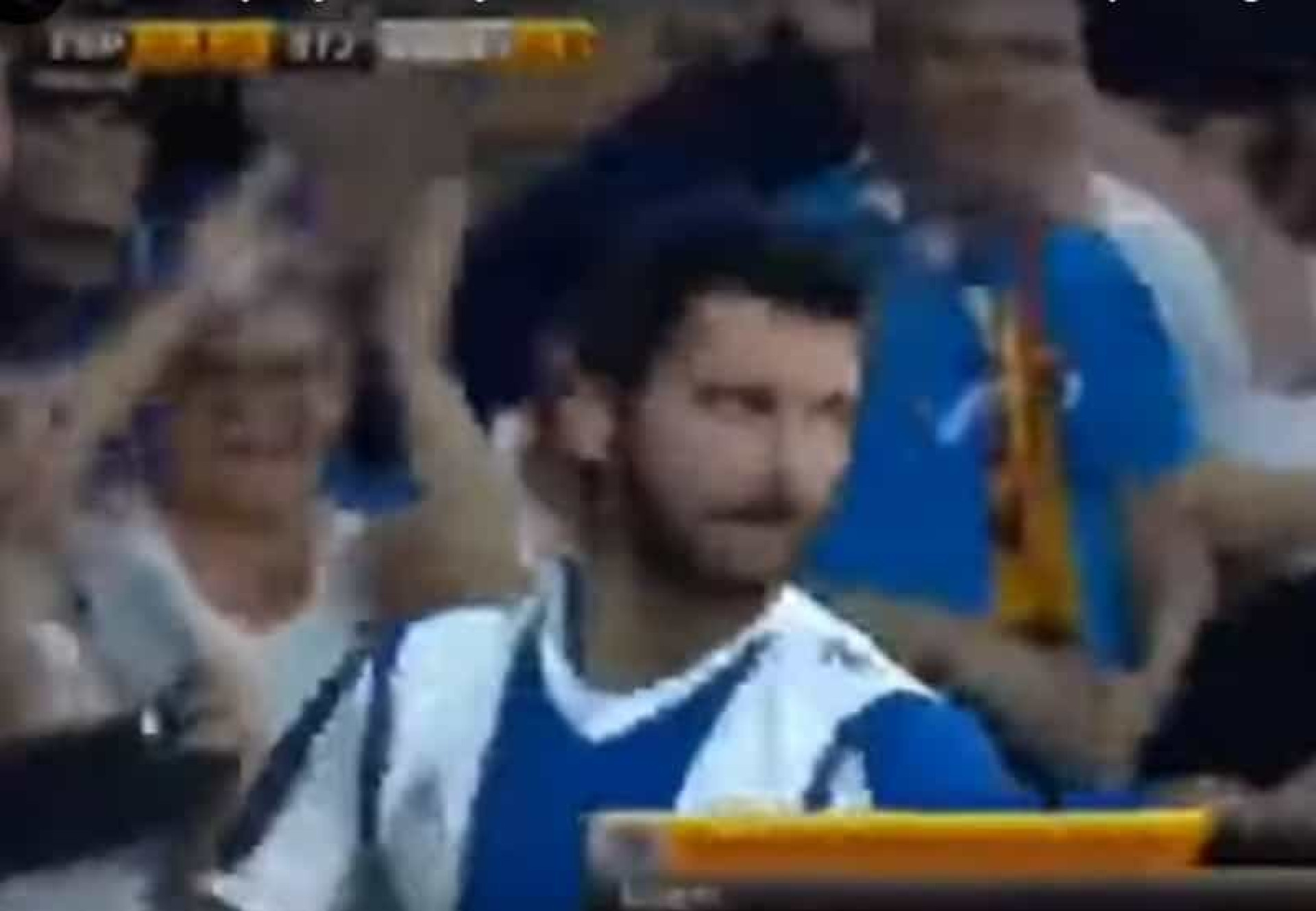 Ferreyra brilha com dois golos e ainda... uma assistência de calcanhar