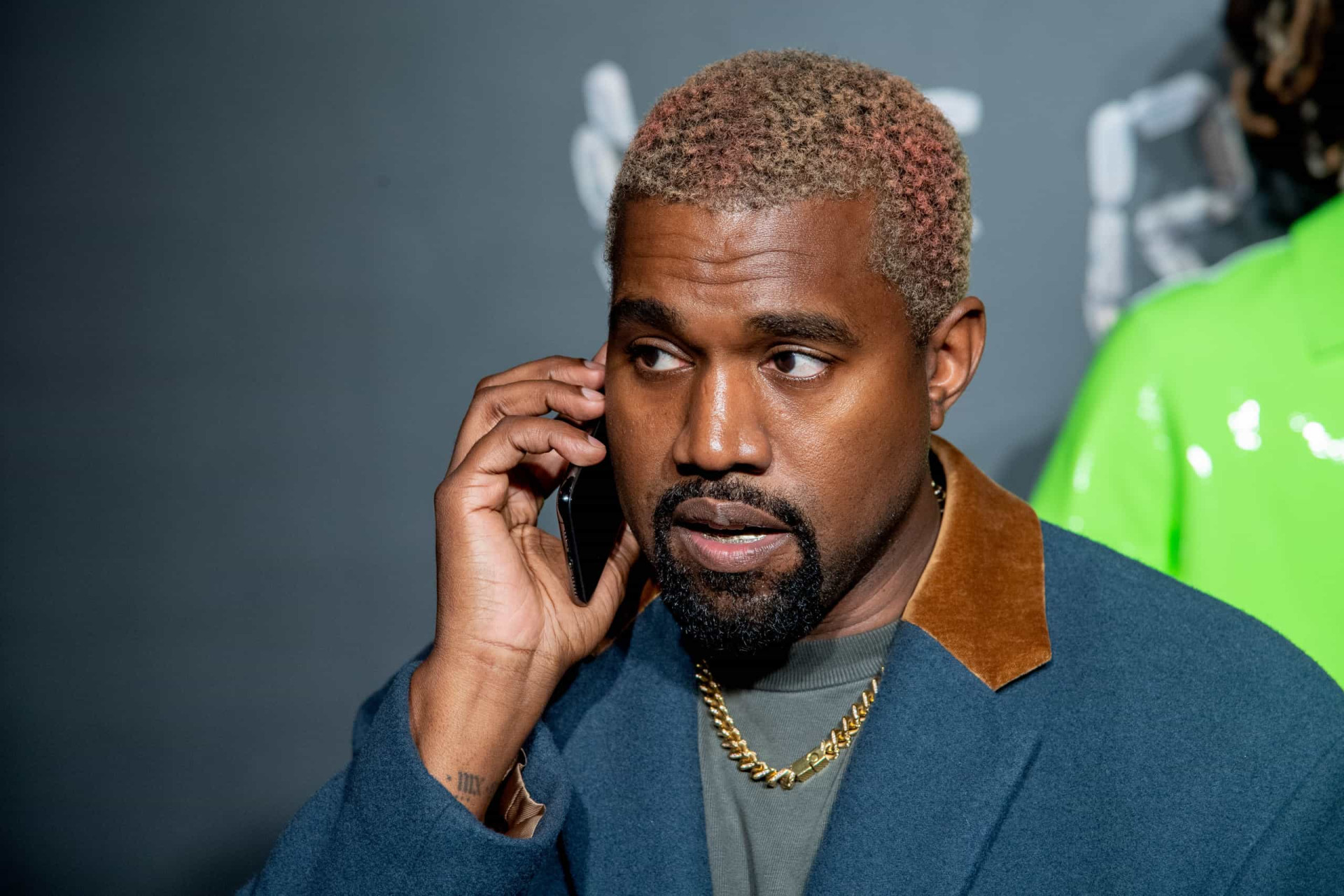 Estilo inconfundível! Vídeo de Kanye West a dançar torna-se viral