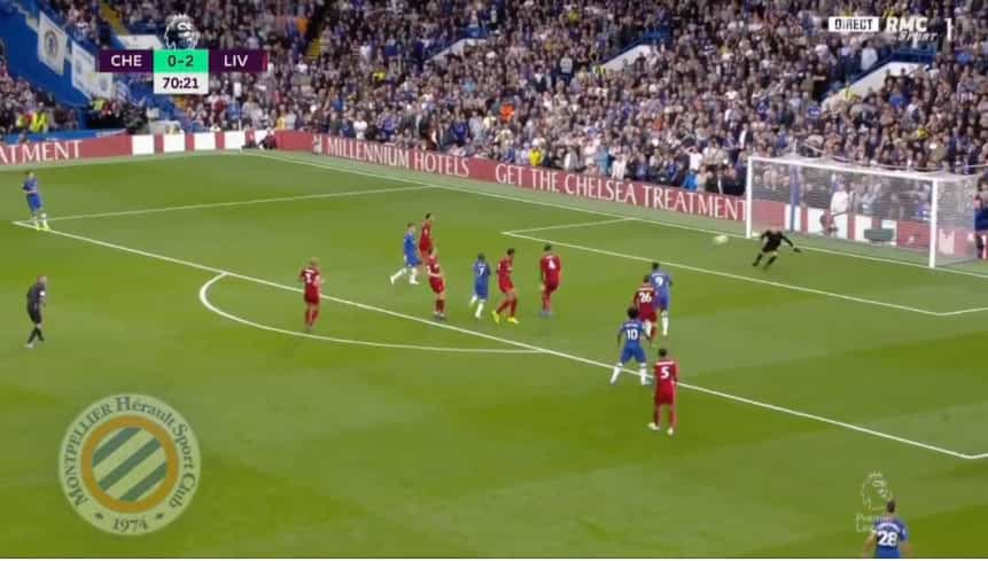 Kanté chegou-se à frente e fez este golo fantástico no Chelsea-Liverpool