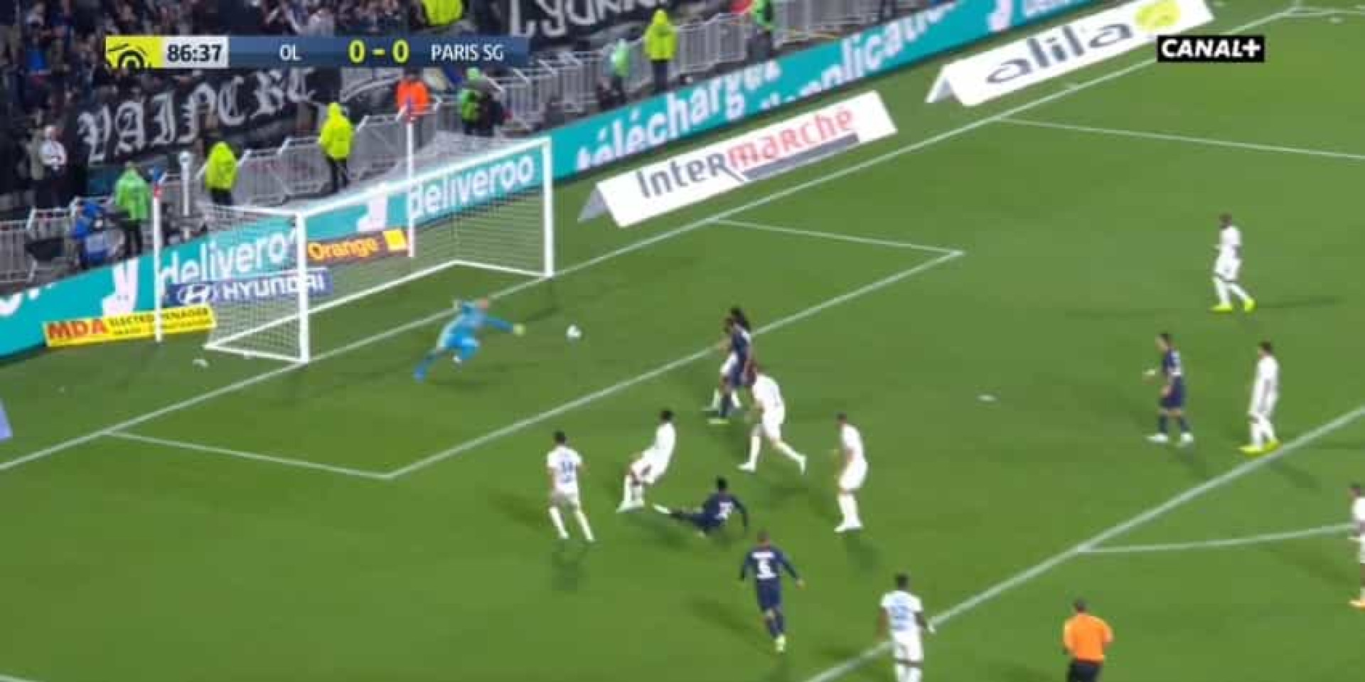 Foi assim que a magia de Neymar decidiu o Lyon-PSG