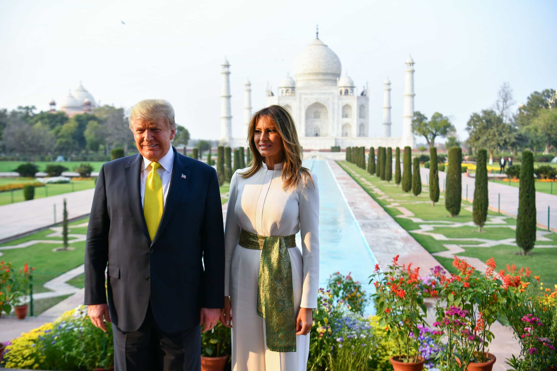 Melania Trump deslumbra com macacão estilo indiano