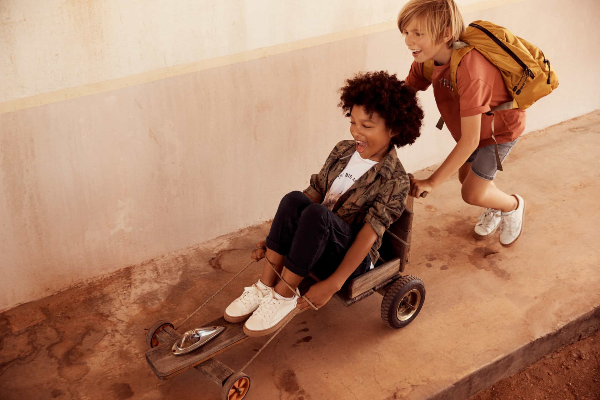 'Under The Sun': Descubra a nova coleção primavera/verão da Mango Kids
