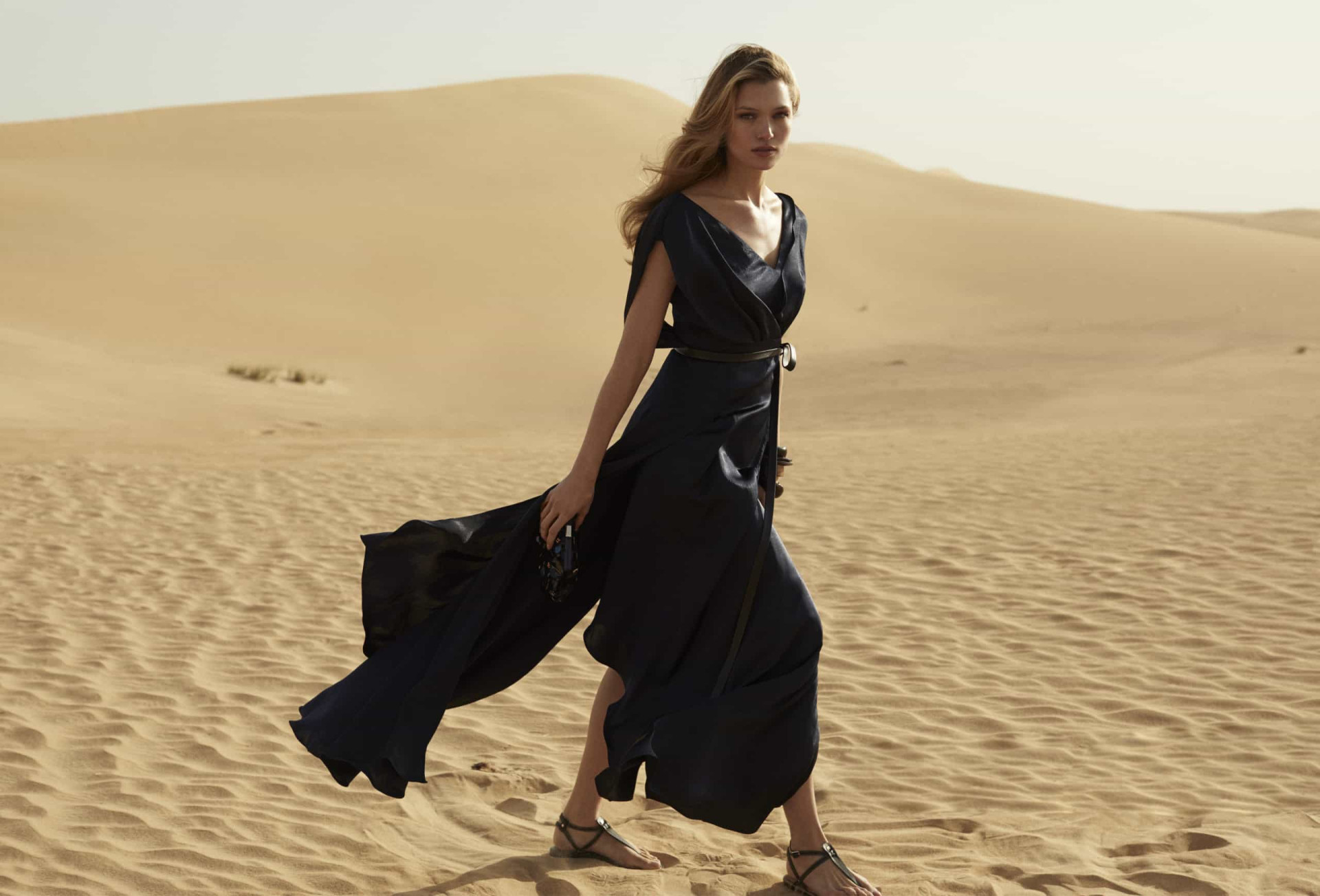 Pedro del Hierro apresenta Desert Effect : Um verão solarengo e tranquilo