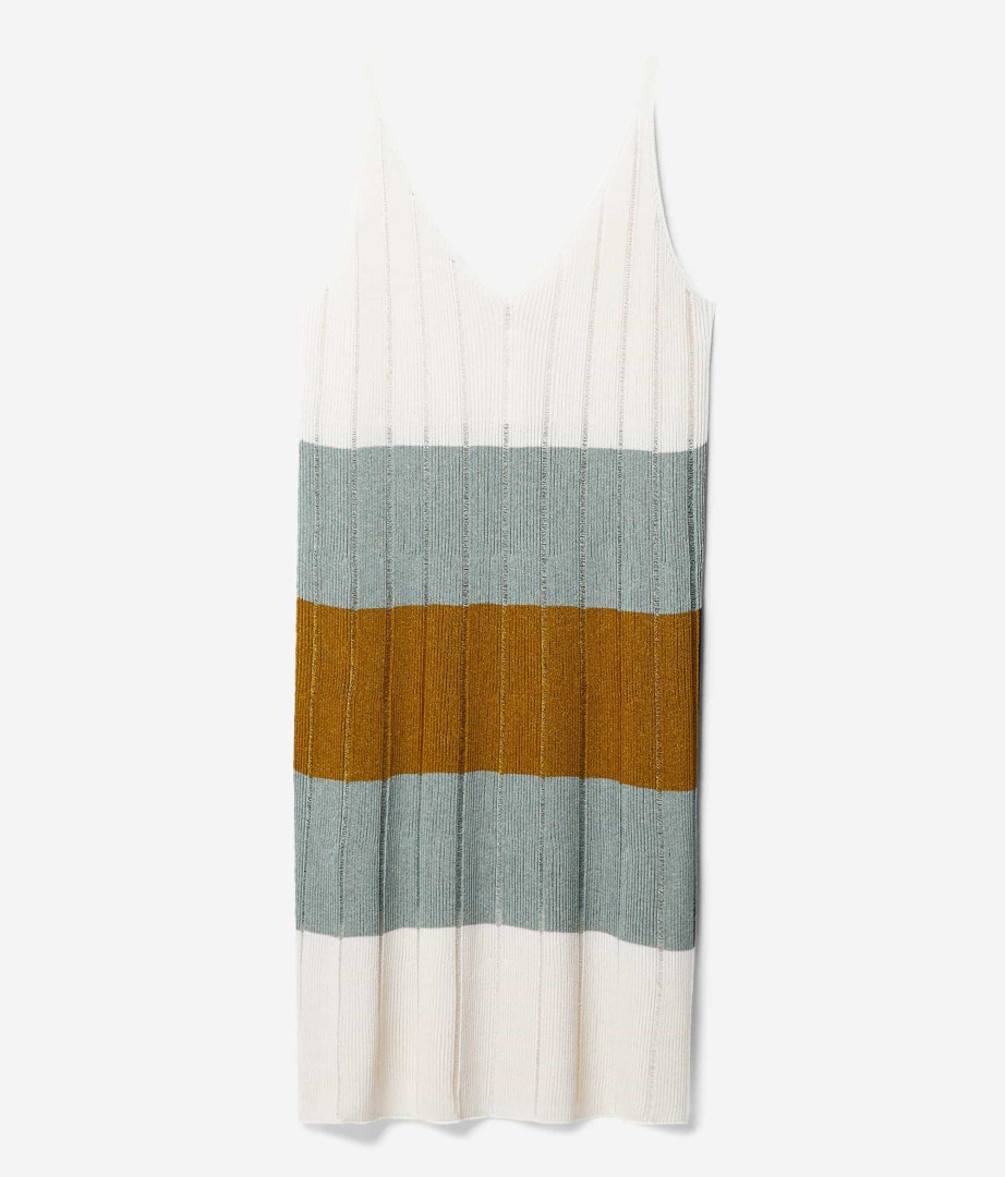 Falconeri apresenta os vestidos tendência deste verão