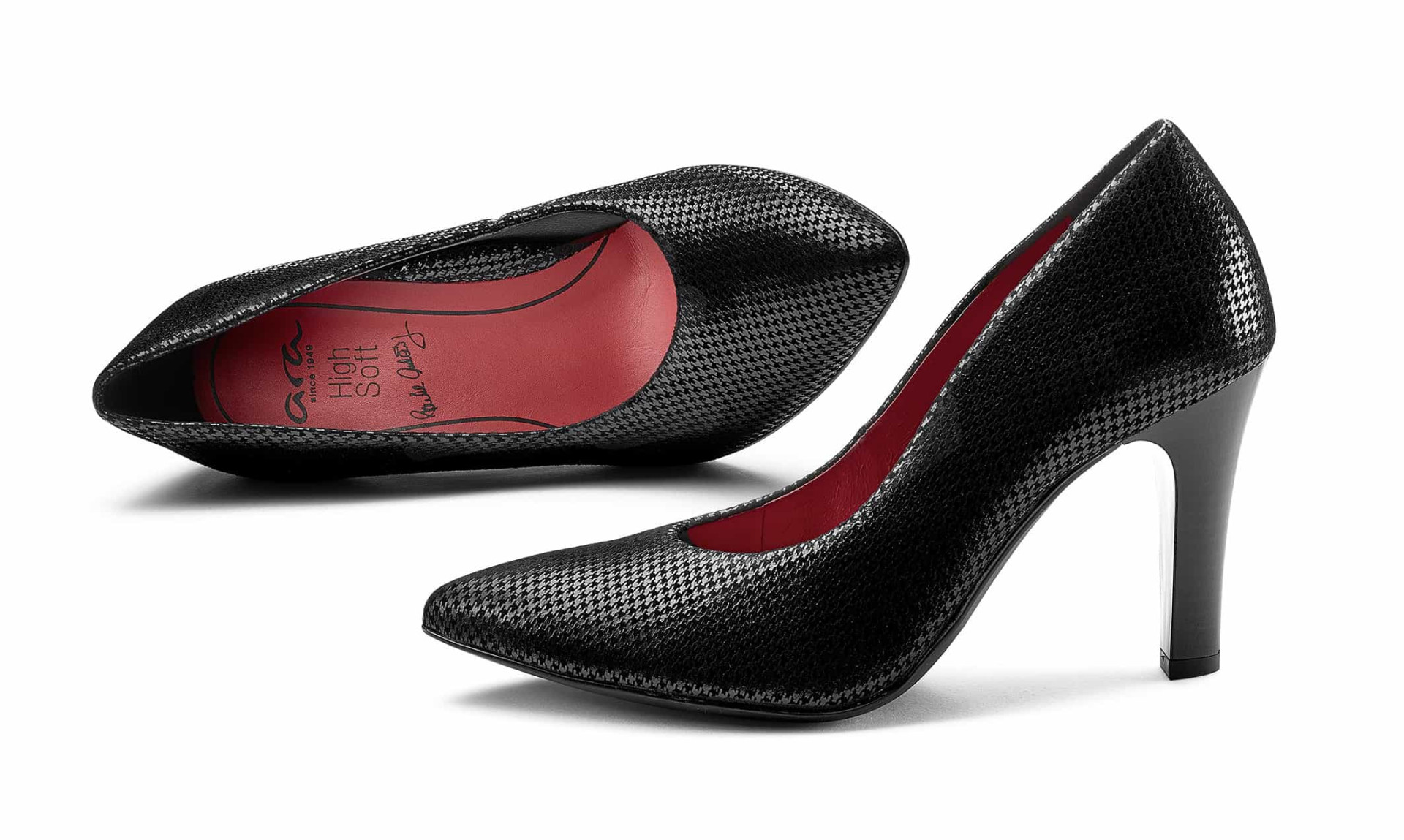 O encarnado é rei: Com a ara 'It's All About Red'