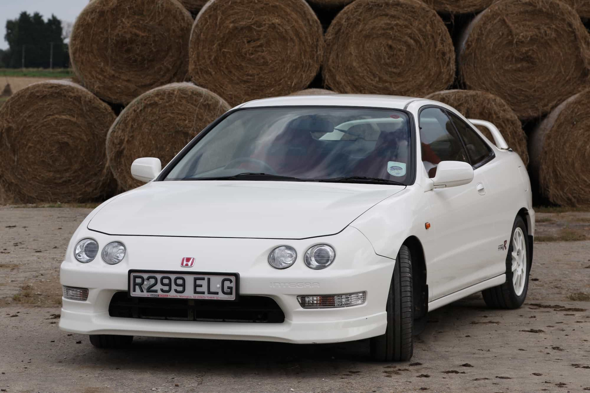 Honda Integra Type R de 1998 está em leilão