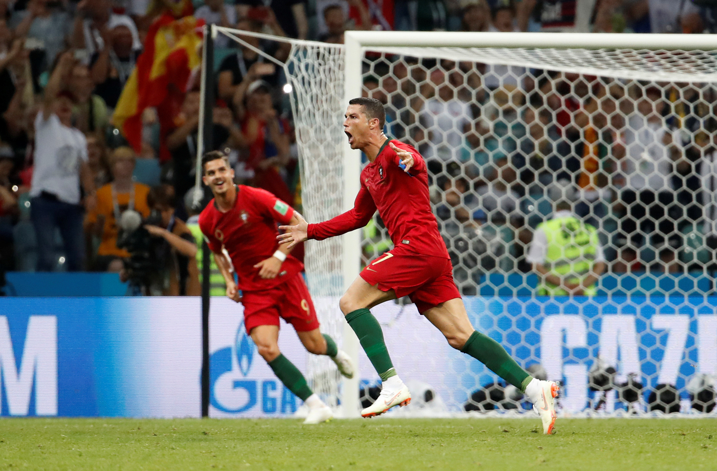 Ronaldo envia mensagem à Seleção e já teve resposta