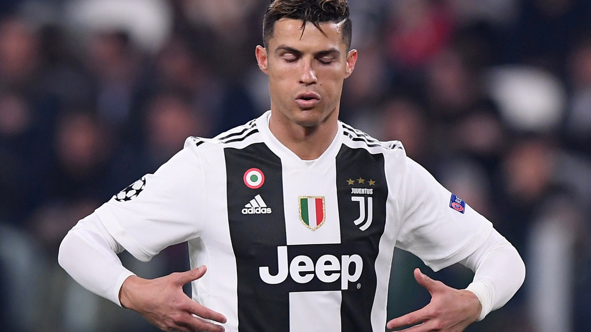 As imagens que não viu na televisão: A desilusão da Juventus e CR7