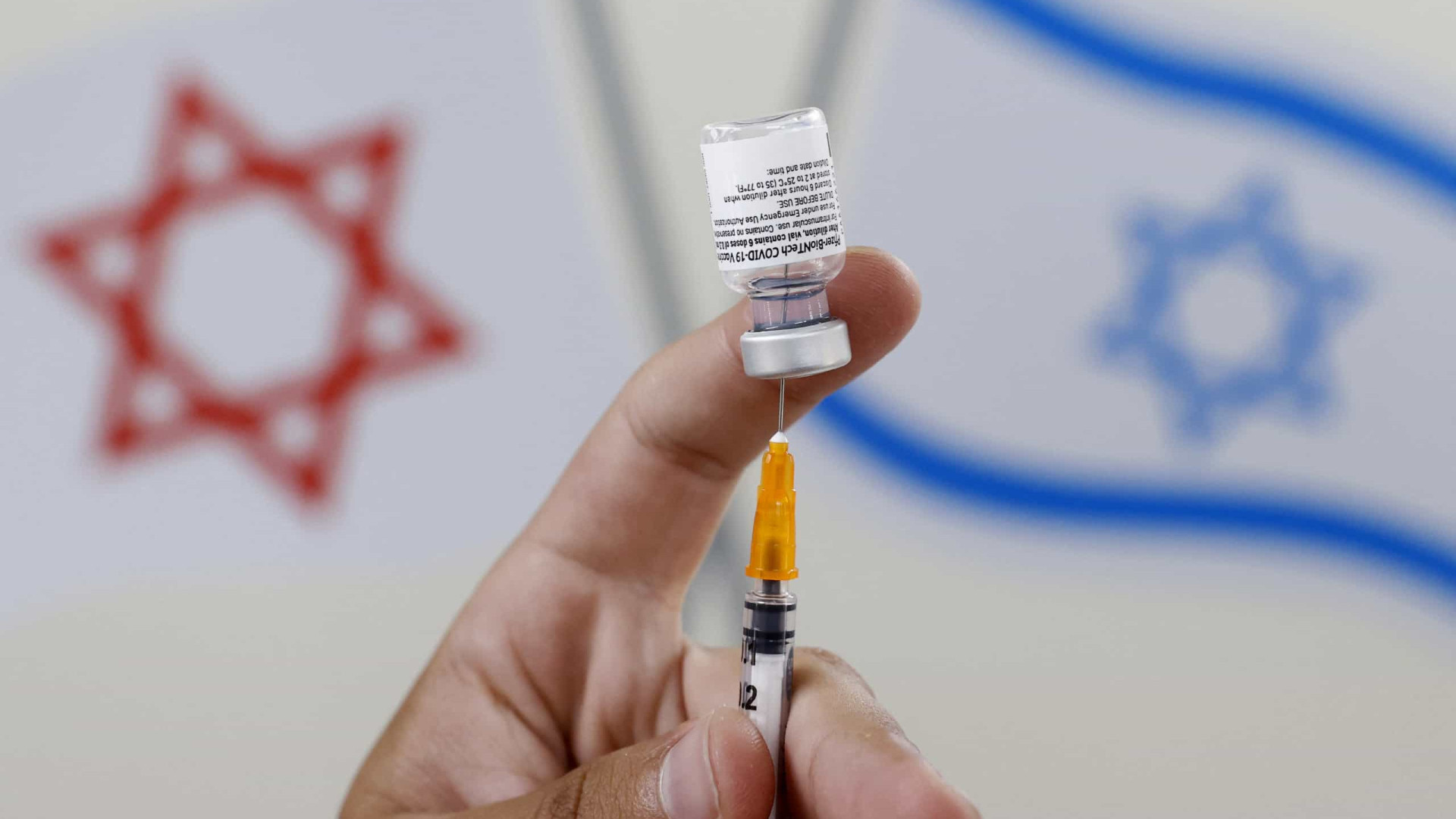 Especialistas israelitas recomendam quarta dose da vacina para adultos